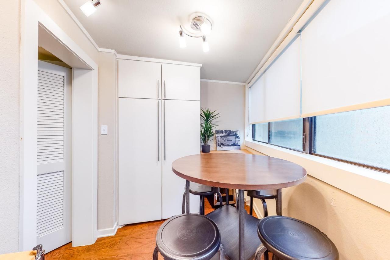 Encinal Condominiums オースティン エクステリア 写真