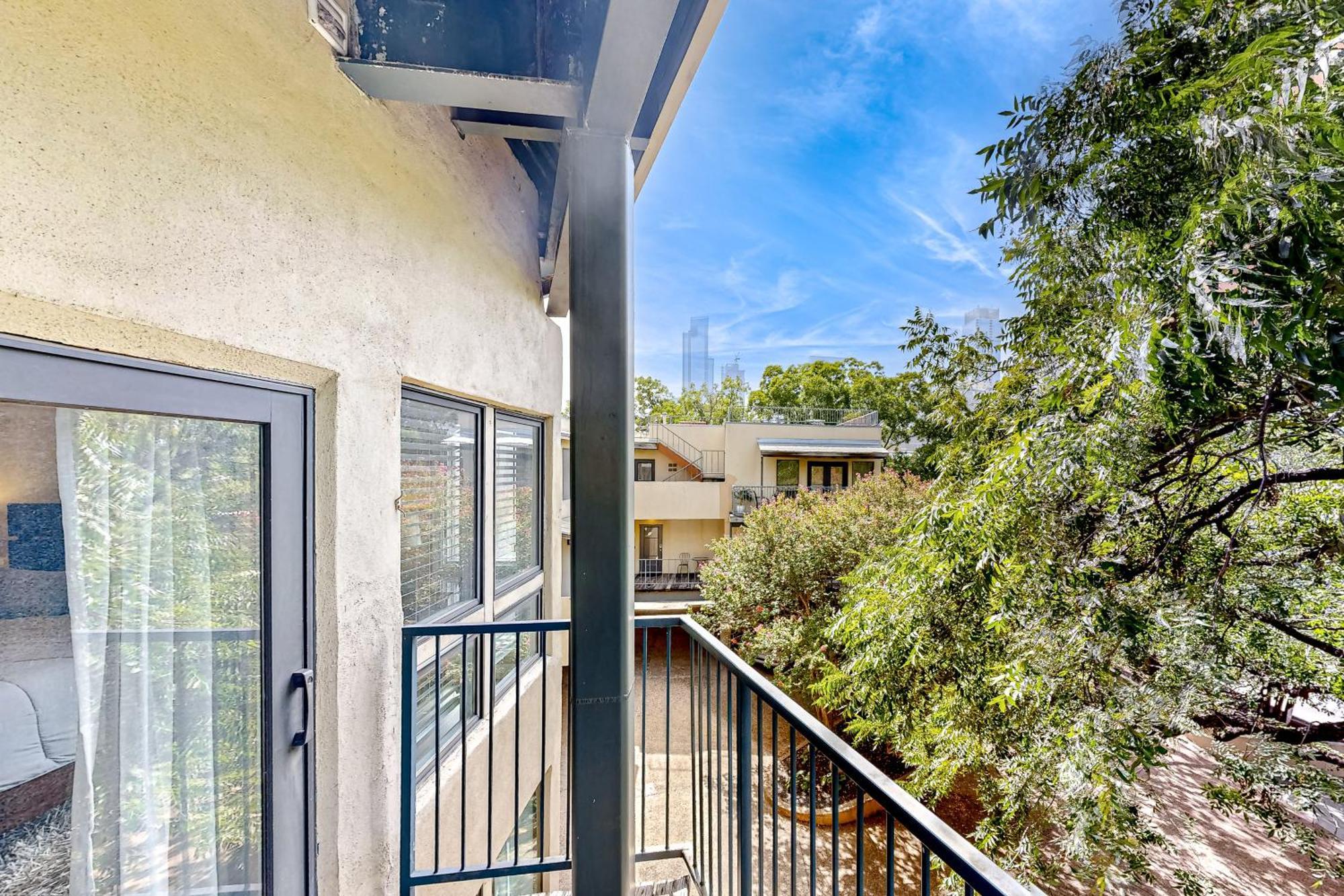 Encinal Condominiums オースティン 部屋 写真
